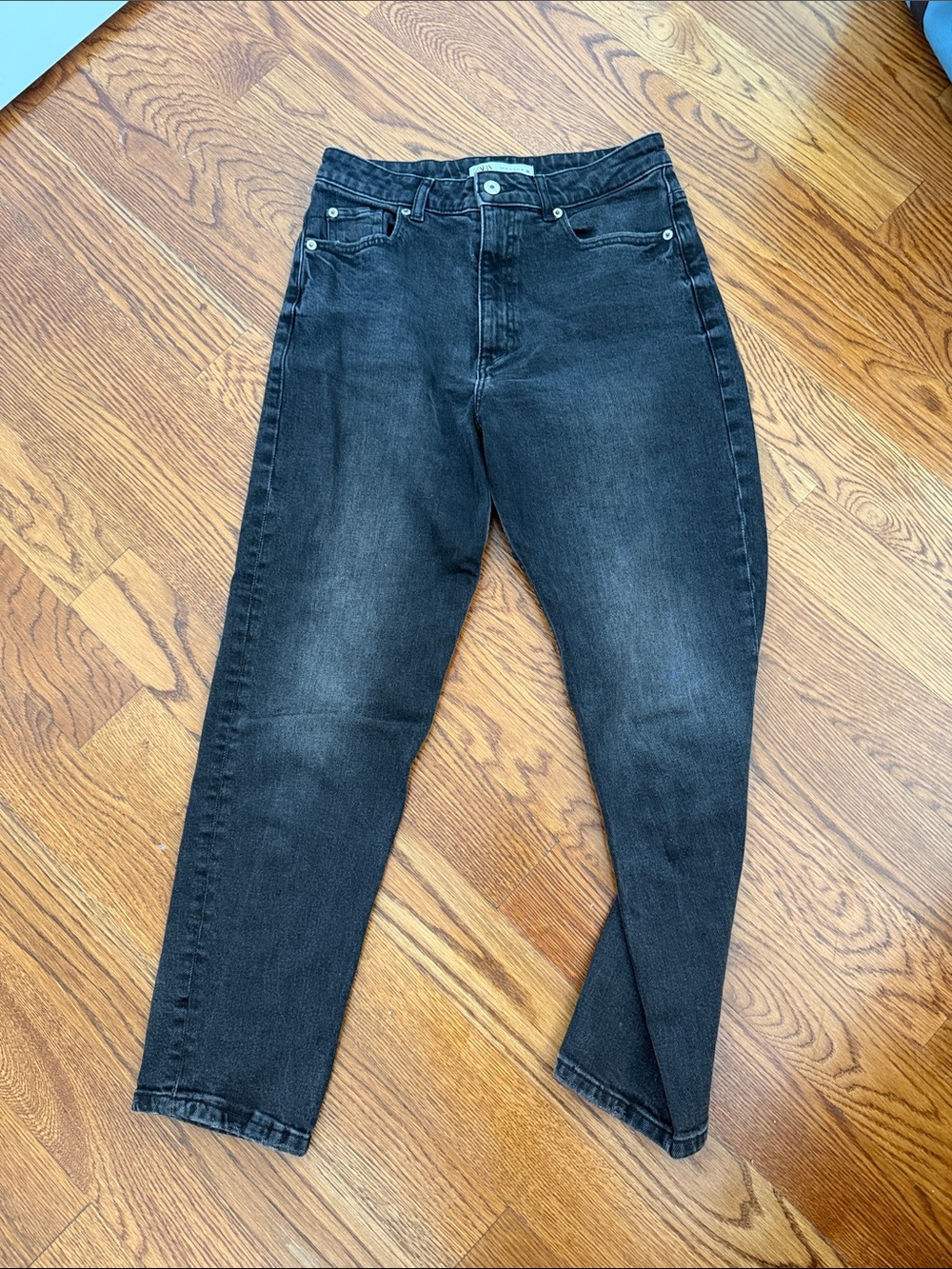 Zara Black Denim Jeans - Mom Fit